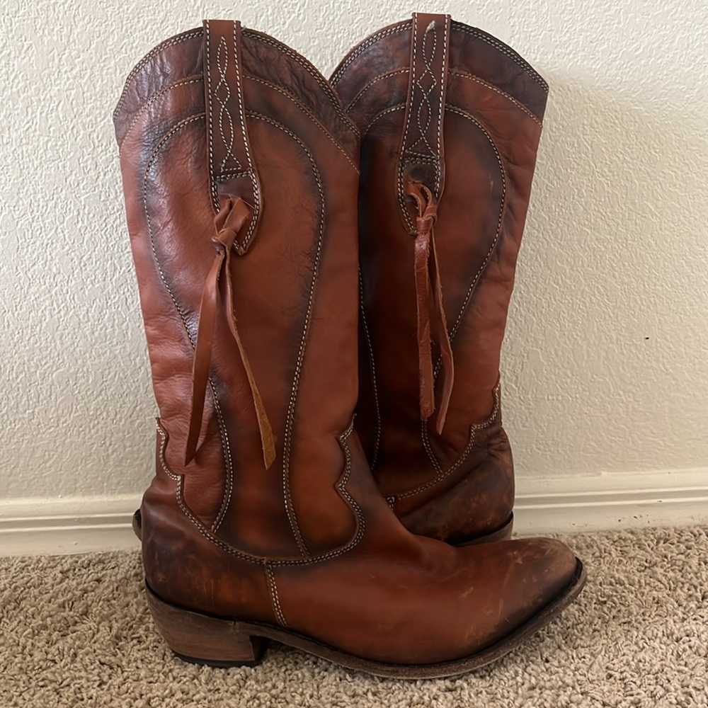LIBERTY Black boots, women’s sz 40